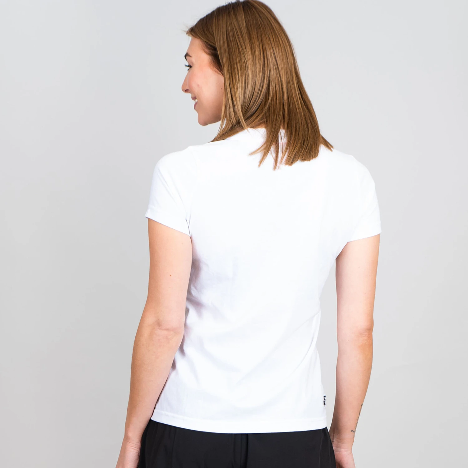 BIDI BADU Melbourne Chill T-Shirt Women - White, Black 6 BIDI BADU Melbourne Chill T-Shirt Women - White, Black - Image 4